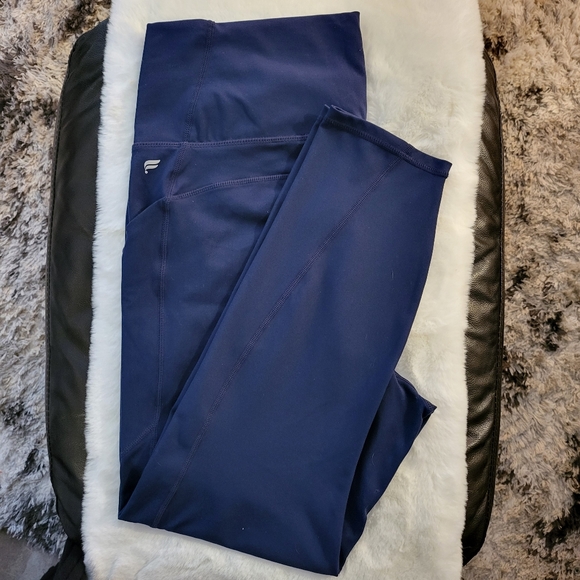 Fabletics Oasis Pureluxe HW 7/8 Leggings - Picture 6 of 8